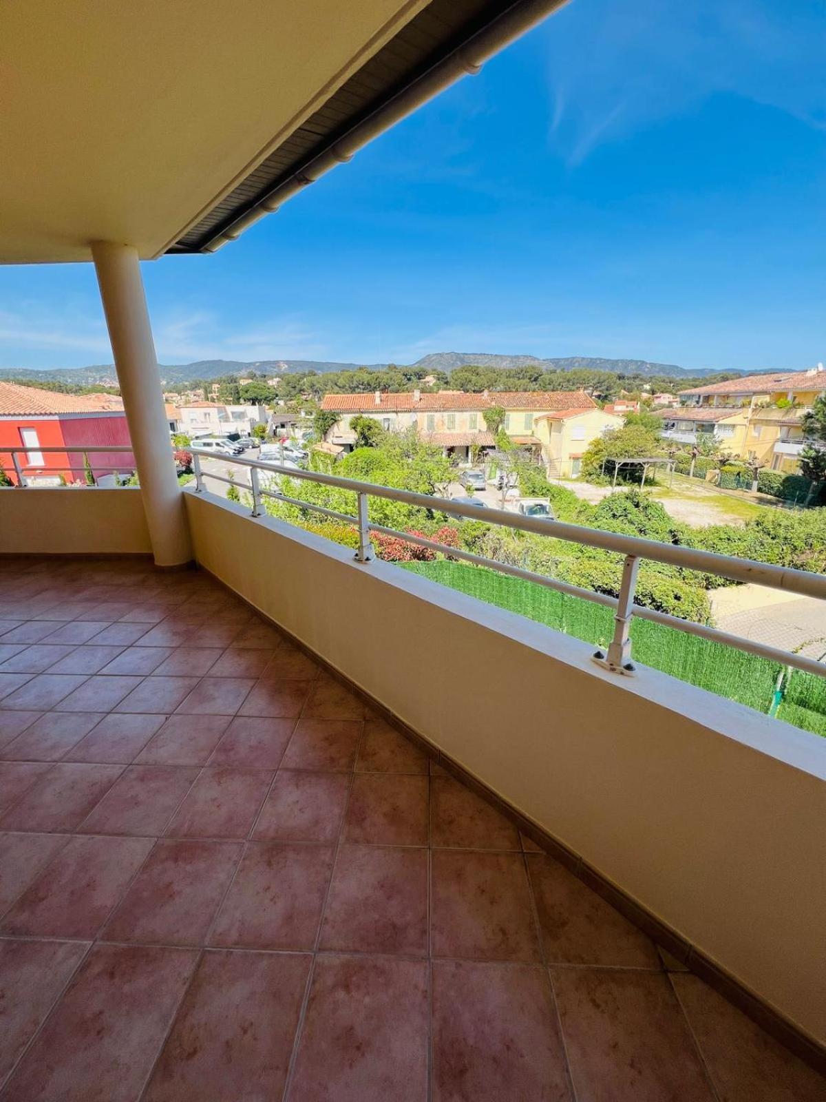 Maison A 700m De La Apartment