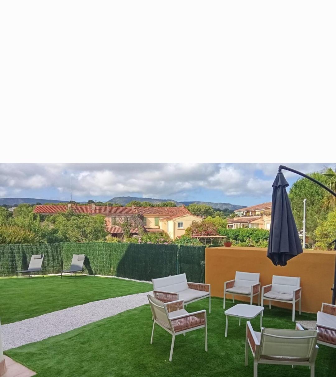 Maison A 700m De La *